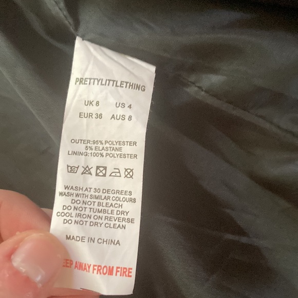 Pretty Little Thing Long Single Button Blazer - Picture 3 of 7